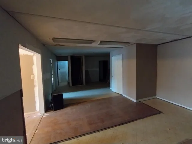 a view of empty room