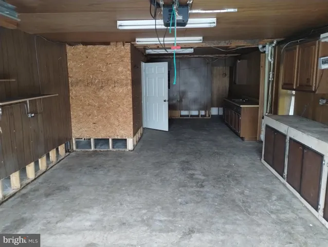 $250,000 | 6415 Us Highway North, McClure, PA 17841