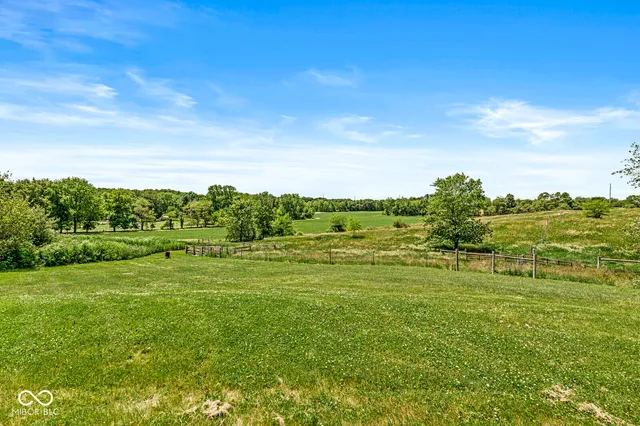 $339,000 | 5428 South 525 West, Williamsport, IN 47993