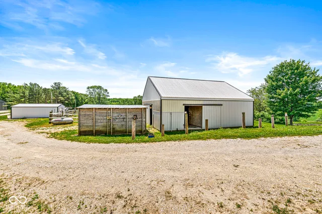 $339,000 | 5428 South 525 West, Williamsport, IN 47993