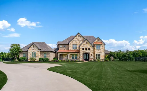 $2,750,000 | 218 Tanner Creek Circle, Sunnyvale, TX 75182