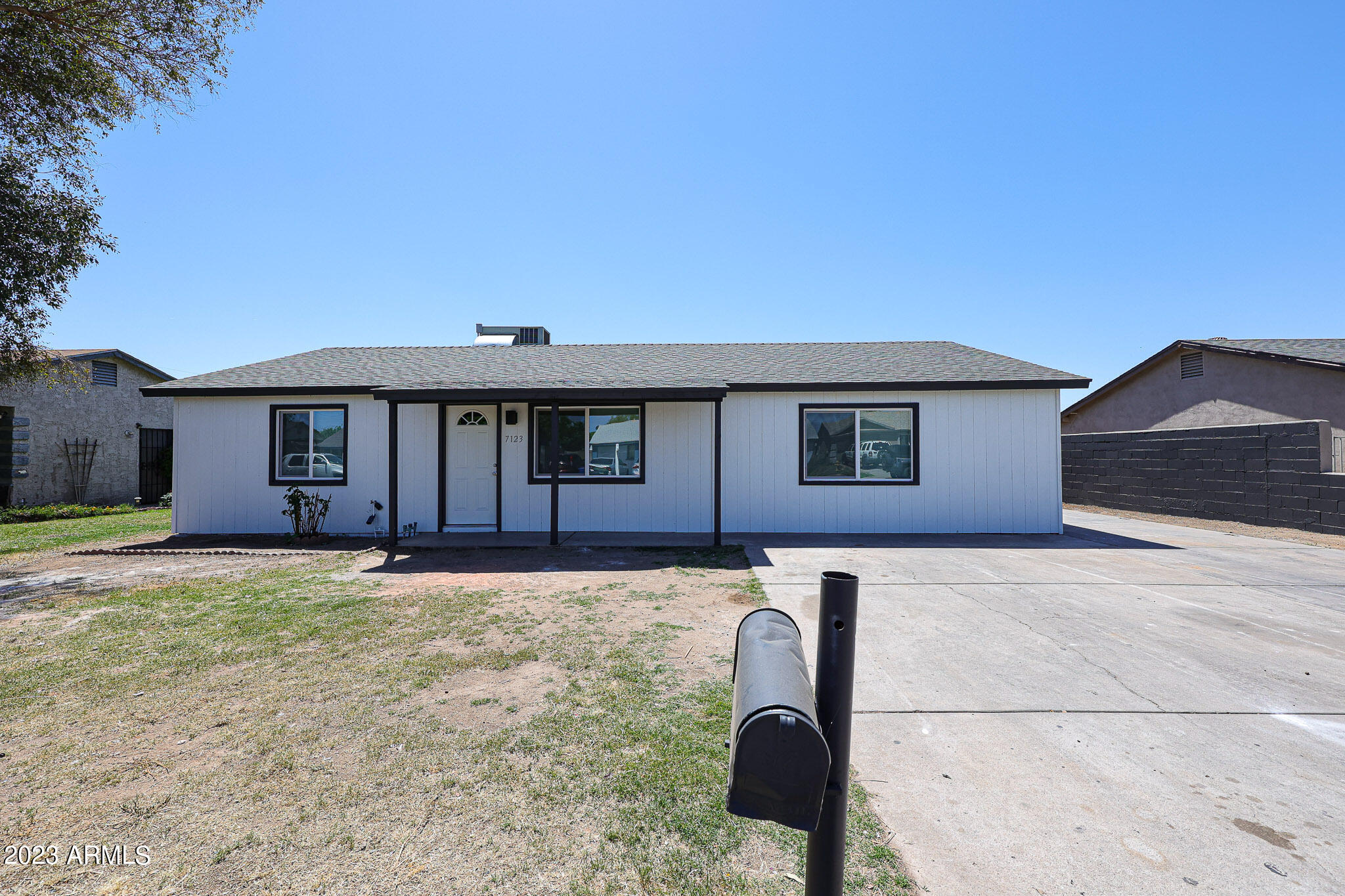 7123 West Granada Road Phoenix, AZ 85035 - Photo 2 of 28 A (4)