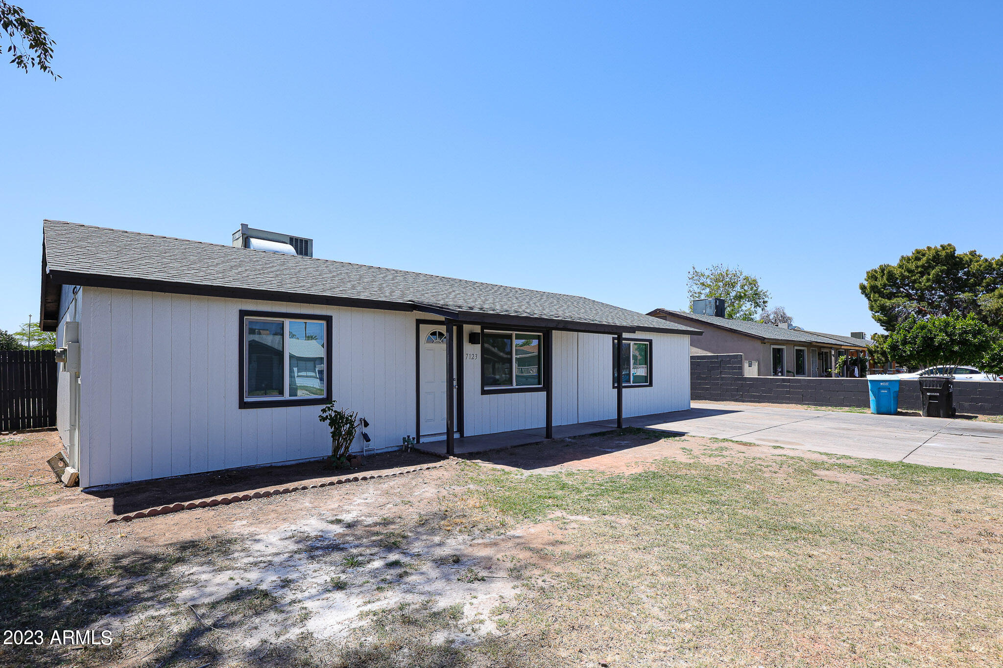 7123 West Granada Road Phoenix, AZ 85035 - Photo 6 of 28 A (6)