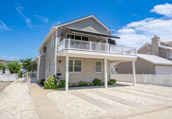 $3,995,000 | 25 9th Street, Avalon, NJ 08202