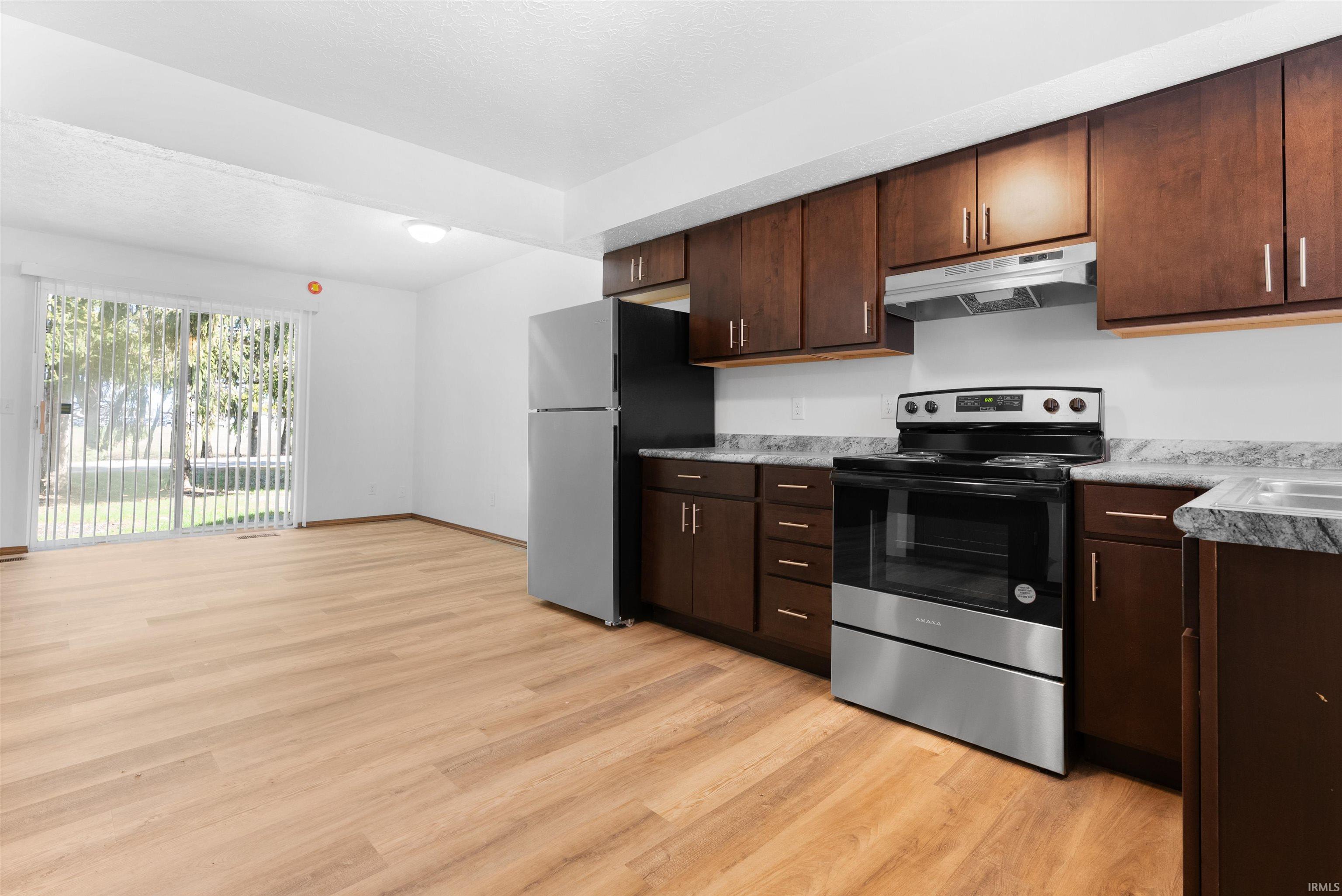 652 Northgate Circle Rochester, IN 46975 - Photo 18 of 35