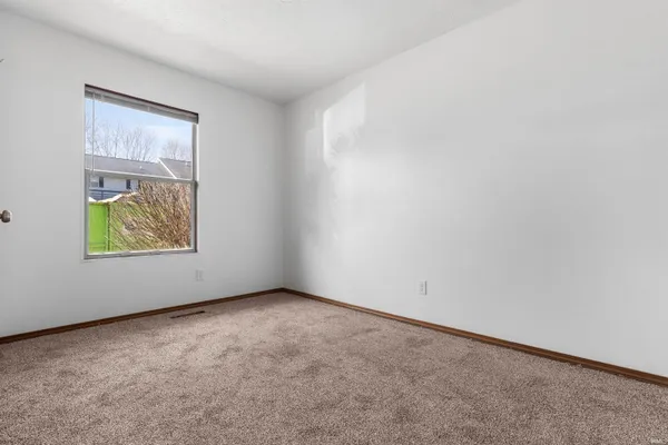 $5,395,000 | 652 Northgate Circle, Rochester, IN 46975