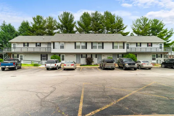 $5,395,000 | 652 Northgate Circle, Rochester, IN 46975