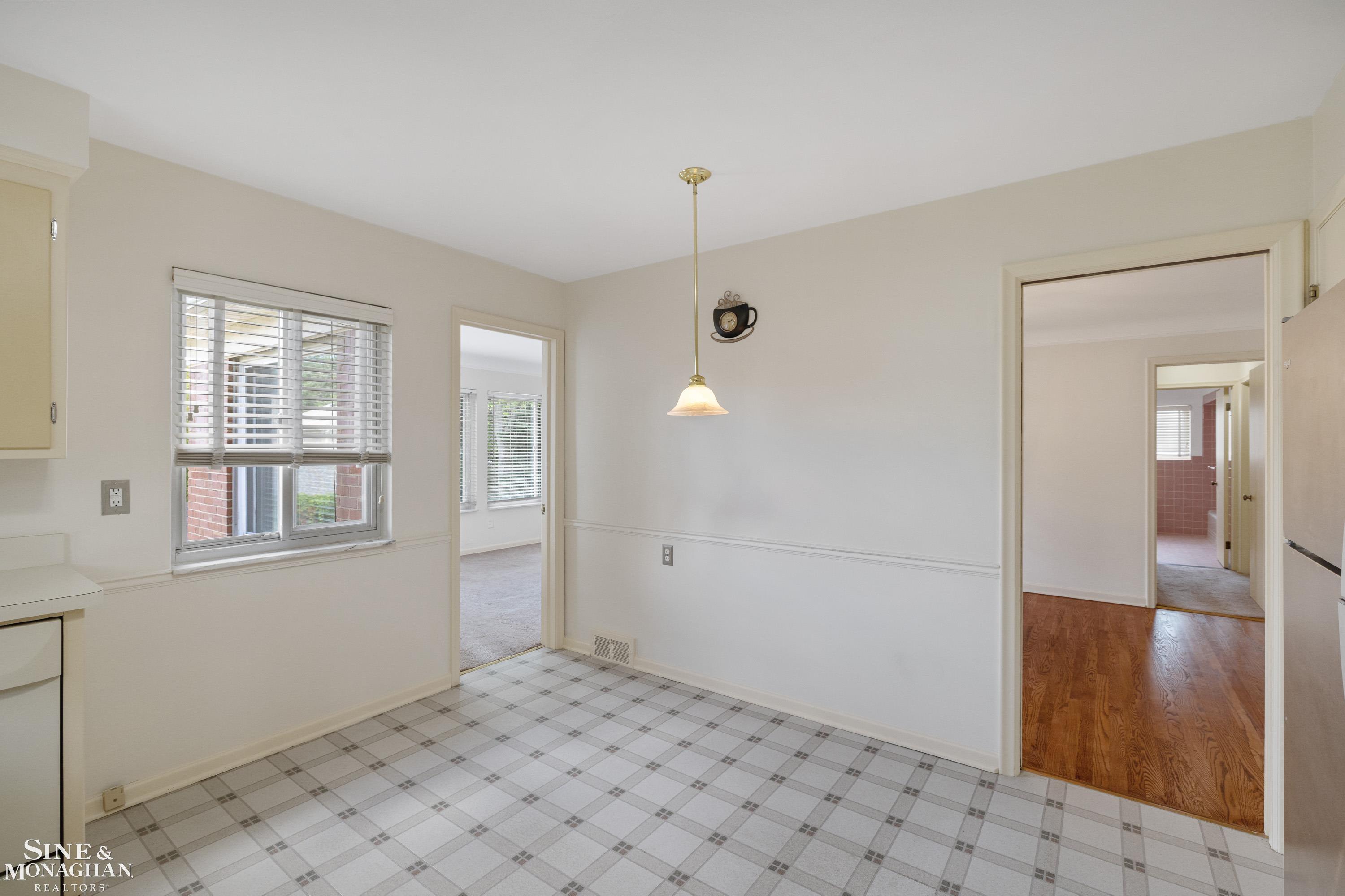 716 Trombley Road Grosse Pointe, MI 48230 - Photo 14 of 97