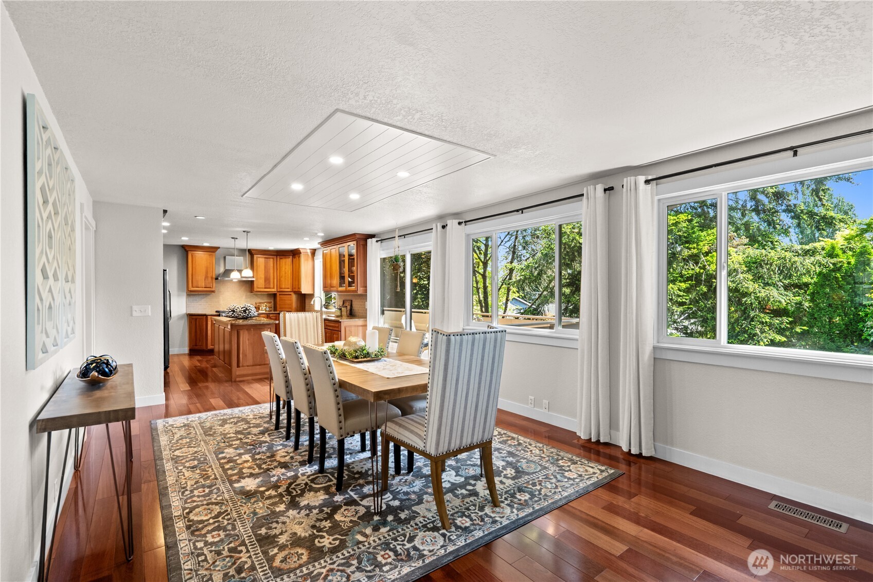 19218 91st Avenue Northeast Bothell, WA 98011 - Photo 11 of 40
