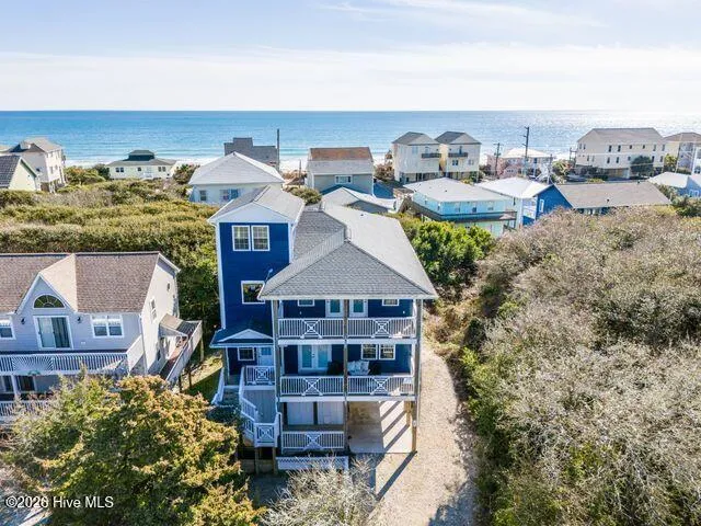 $1,225,000 | 106 North Oak Drive, Surf City, NC 28445