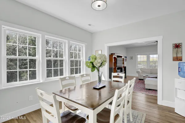 $1,225,000 | 106 North Oak Drive, Surf City, NC 28445