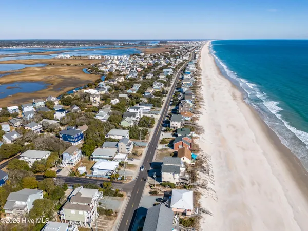 $1,225,000 | 106 North Oak Drive, Surf City, NC 28445