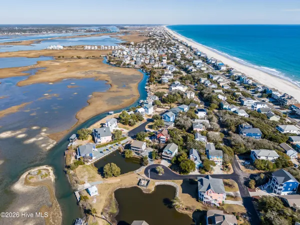 $1,225,000 | 106 North Oak Drive, Surf City, NC 28445