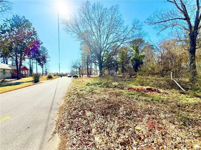 $100,000 | 1930 Peters Road, Tucker, GA 30084