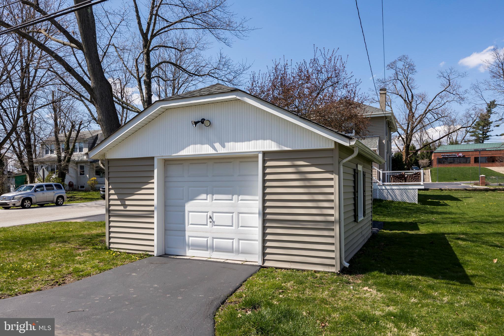3300 Swede Road Norristown, PA 19401 - Photo 17 of 25 Oversized, detached garage