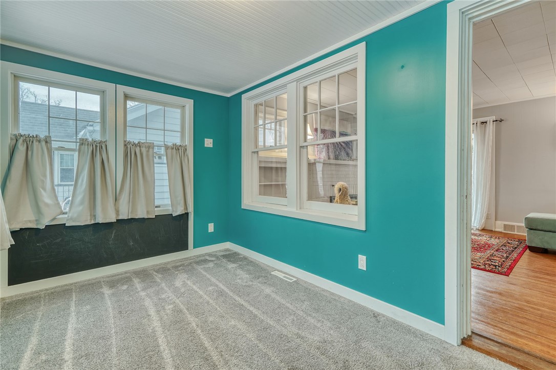 49 Garford Road Irondequoit, NY 14622 - Photo 27 of 48