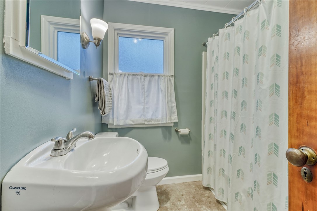 49 Garford Road Irondequoit, NY 14622 - Photo 30 of 48