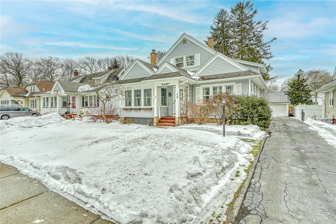 49 Garford Road Irondequoit, NY 14622 - Photo 3 of 48