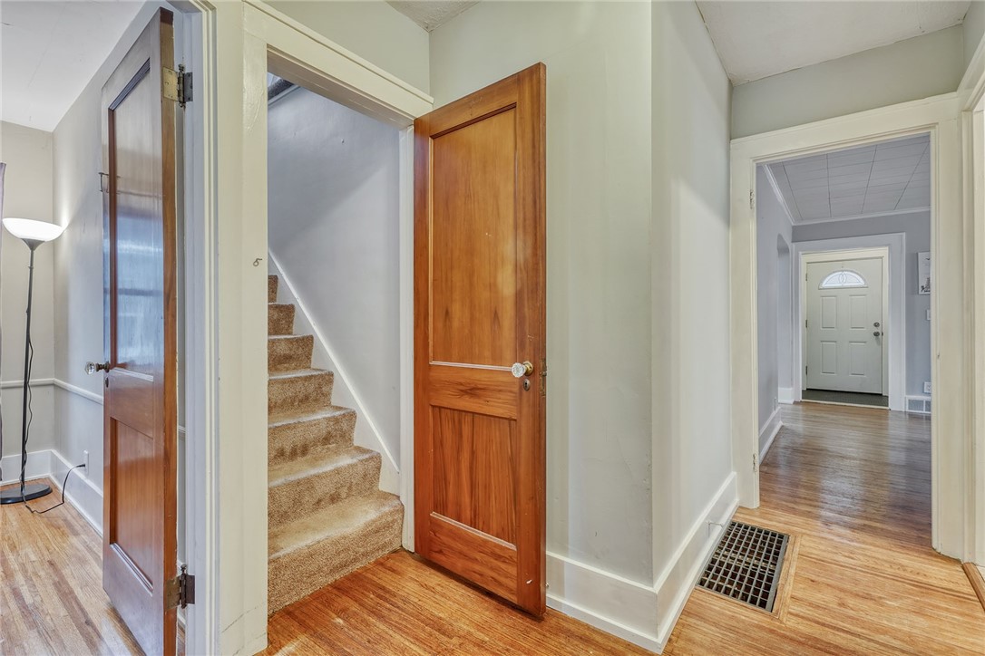 49 Garford Road Irondequoit, NY 14622 - Photo 38 of 48