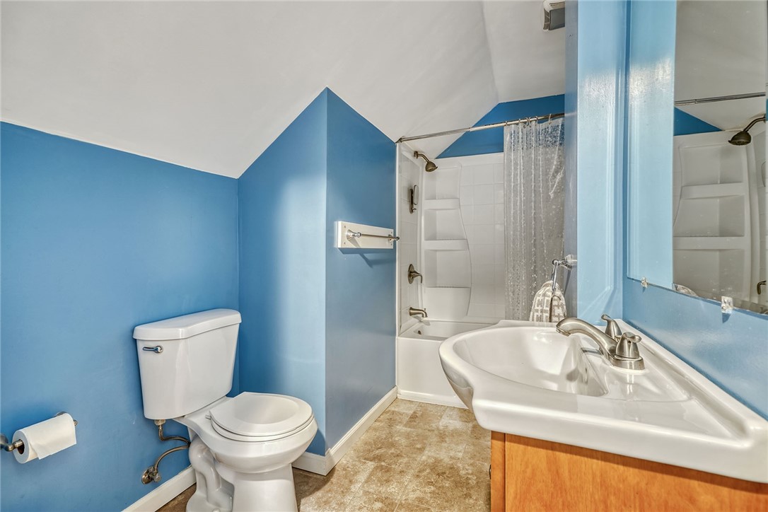 49 Garford Road Irondequoit, NY 14622 - Photo 46 of 48