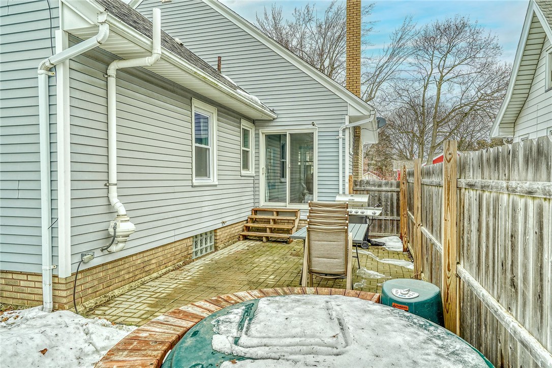 49 Garford Road Irondequoit, NY 14622 - Photo 7 of 48