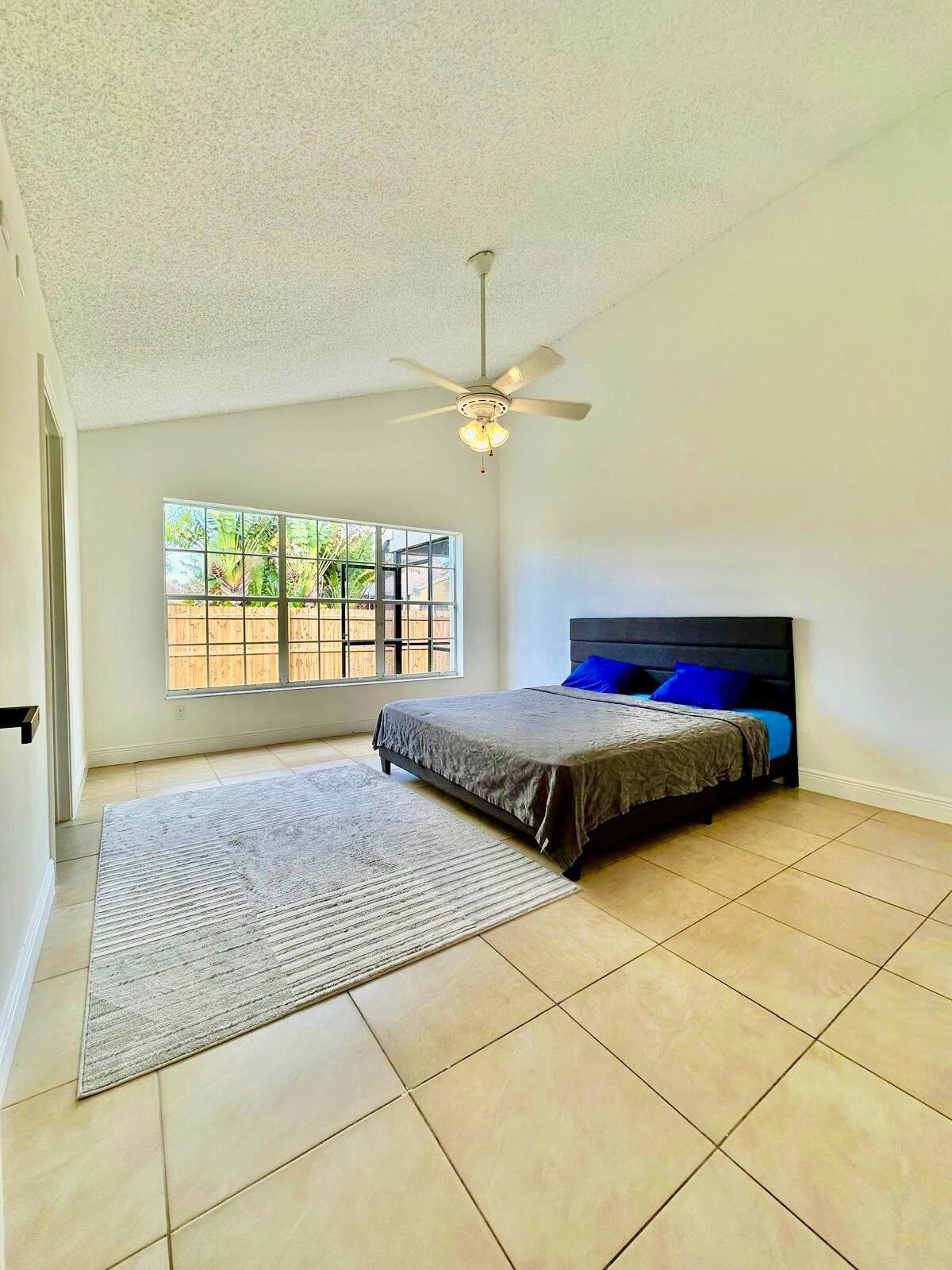 22449 Middletown Drive Boca Raton, FL 33428 - Photo 11 of 22 master y 1