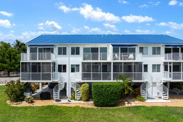 $999,000 | 95 Coco Plum Drive, Unit SLIP B34, Marathon, FL 33050