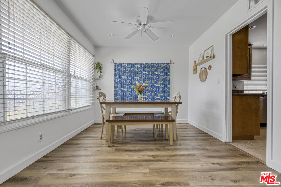 2735 Beth Place Simi Valley, CA 93065 - Photo 8 of 31 a view of a livingroom with furniture and window