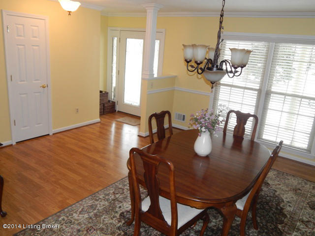 1564 Knight Road Louisville, KY 40216 - Photo 9 of 48 DSCN1056