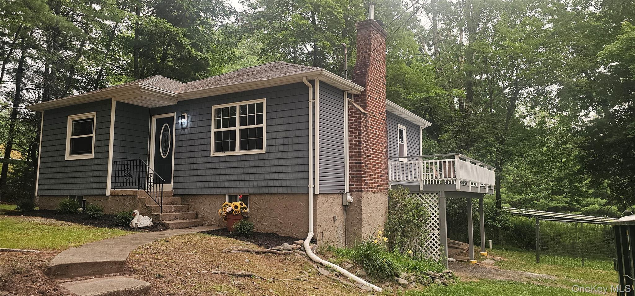 1 Corkscrew Road Barryville, NY 12719 - Photo 1 of 28