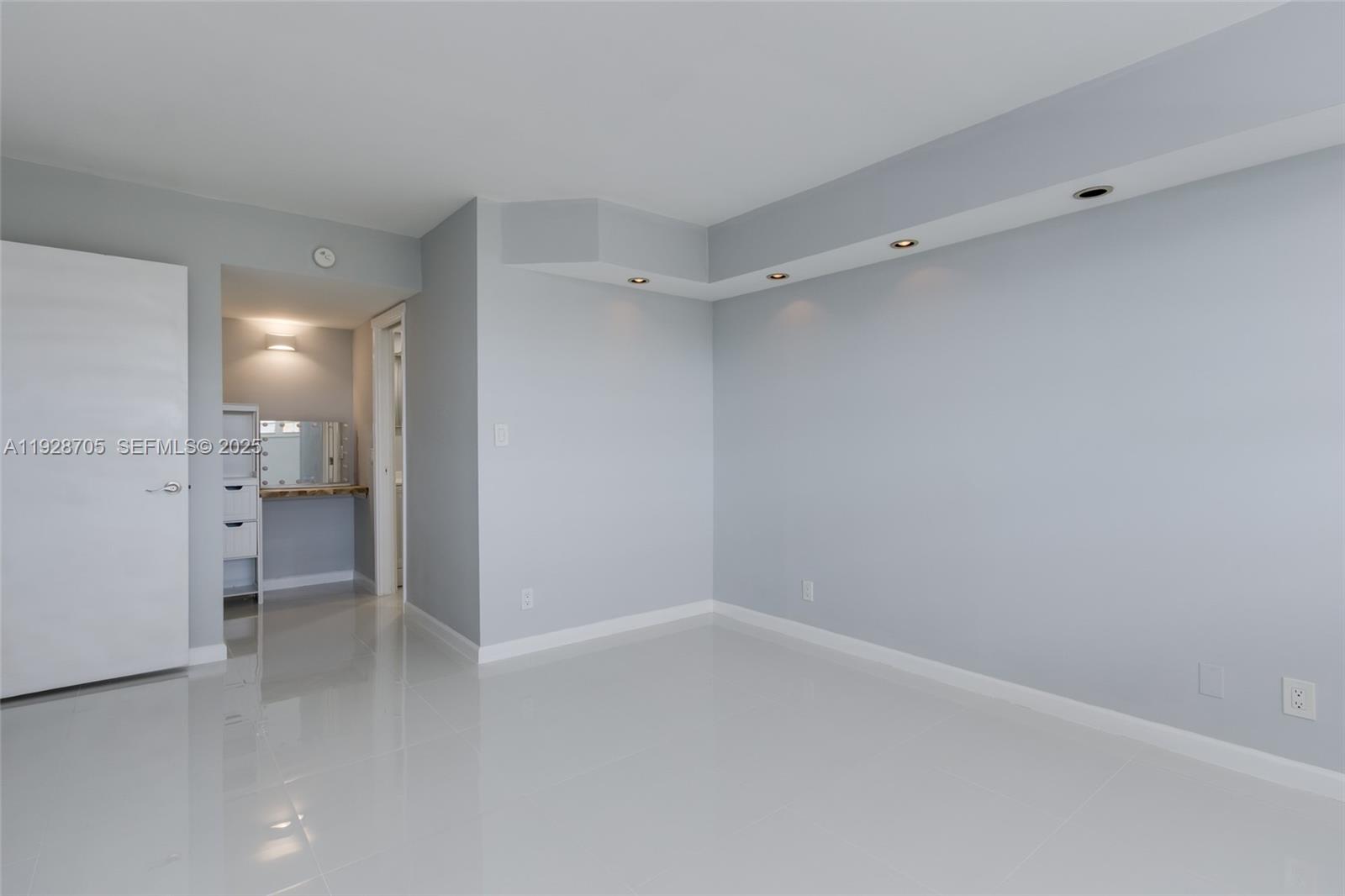 3090 North Course Drive, Unit 609 Pompano Beach, FL 33069 - Photo 16 of 36 a view of empty room