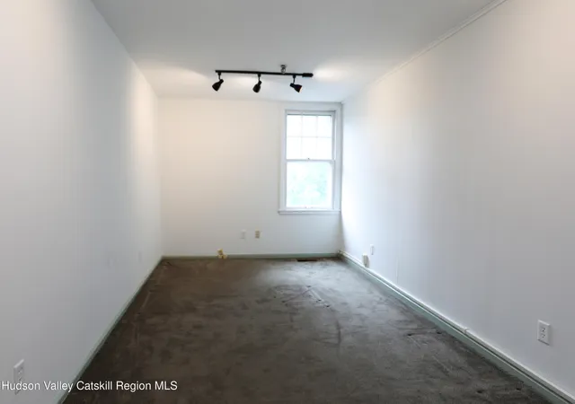 $650 | 159 Green Street, Unit 24A, Kingston, NY 12401