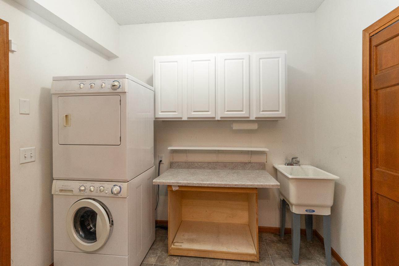 4614 Bloomberg Lane Inver Grove Heights, MN 55076 - Photo 35 of 45