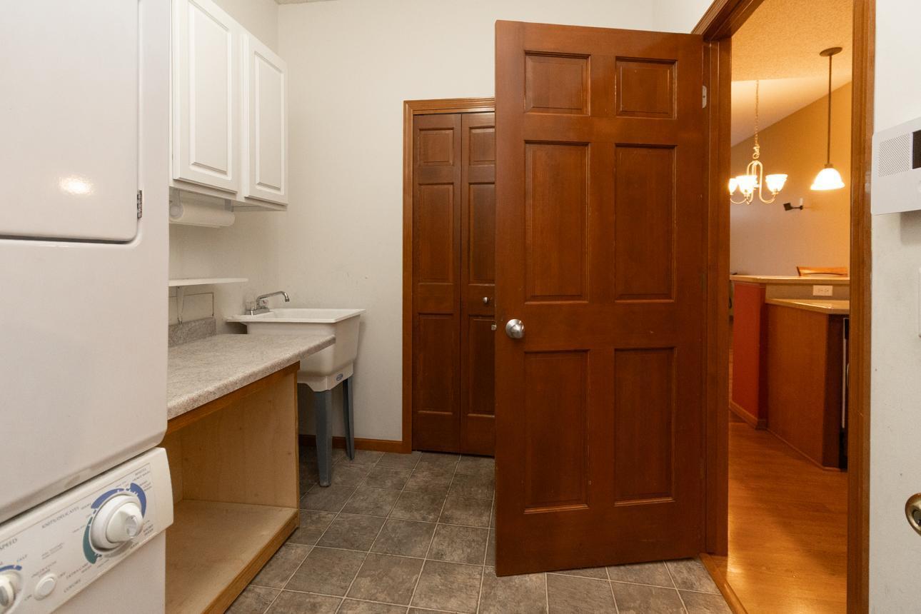 4614 Bloomberg Lane Inver Grove Heights, MN 55076 - Photo 36 of 45