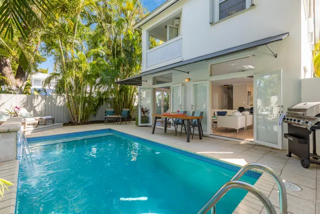 $2,750,000 | 1427 Washington Street, Key West, FL 33040