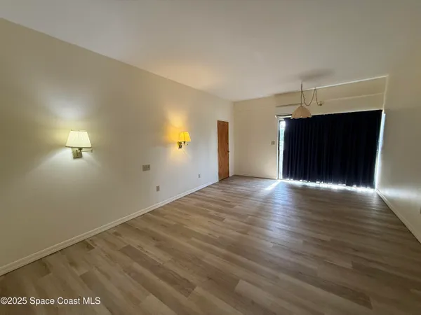 $925 | 2180 Country Club Drive, Unit 201, Titusville, FL 32780