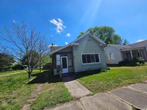 $39,900 | 911 North 9th Street, Vincennes, IN 47591