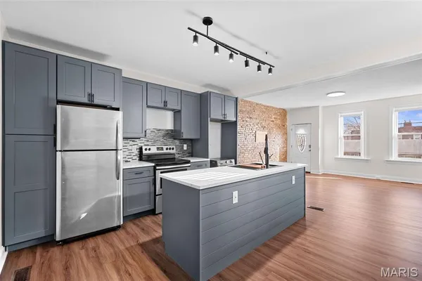 $1,250 | 3459 Louisiana Avenue, St. Louis, MO 63118