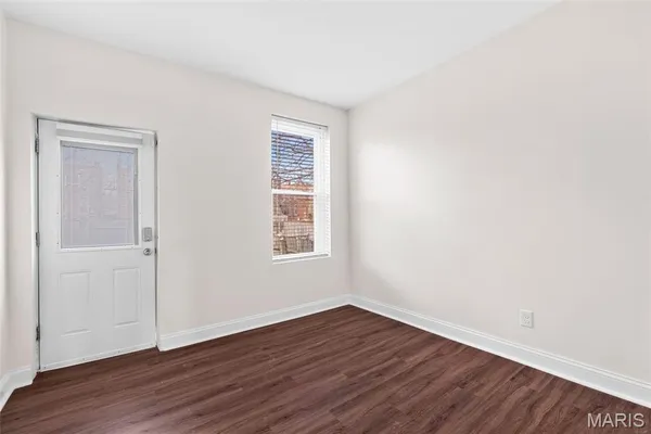 $1,250 | 3459 Louisiana Avenue, St. Louis, MO 63118
