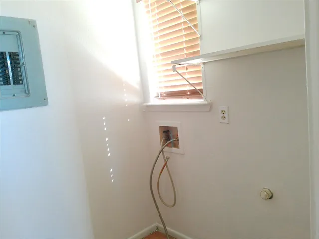 $1,350 | 4929 Cedar Pass Drive, Unit C7, Corpus Christi, TX 78413