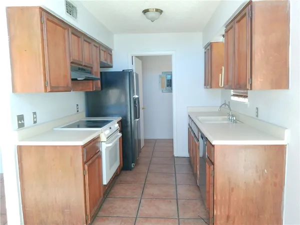 $1,350 | 4929 Cedar Pass Drive, Unit C7, Corpus Christi, TX 78413