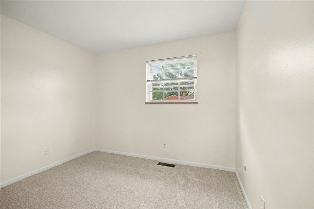 1112 Claybourne Road Kettering, OH 45429 - Photo 36 of 46 Gallery Image 36