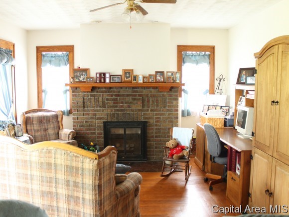 15700 State Rte 4 Auburn, IL 62615 - Photo 5 of 12