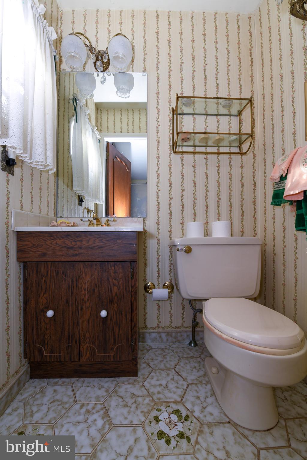 228 Mill Road Havertown, PA 19083 - Photo 16 of 43 First floor half bath