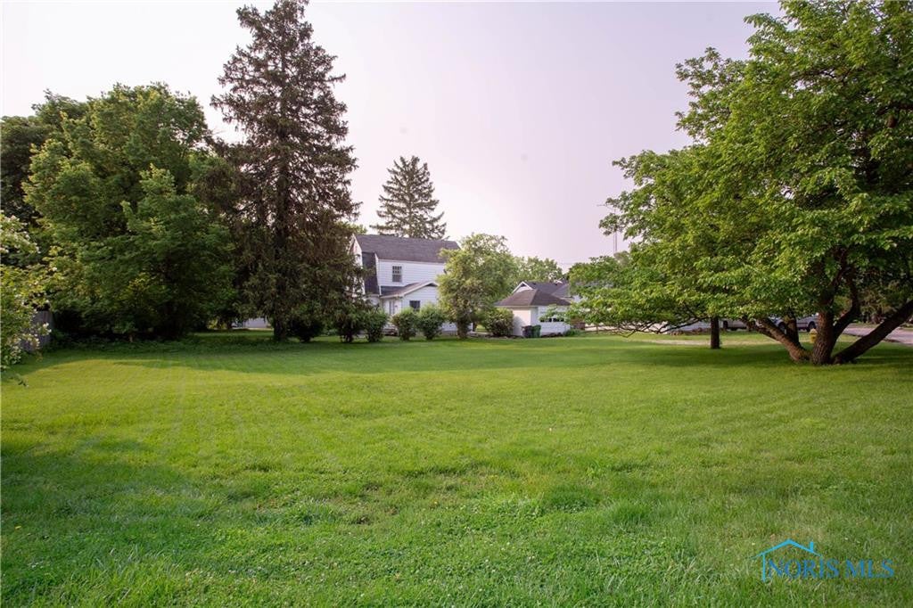 607 River Road Maumee, OH 43537 - Photo 4 of 23 Gallery Image 4
