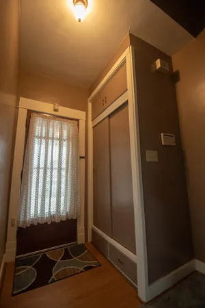 a view of a livingroom with furniture