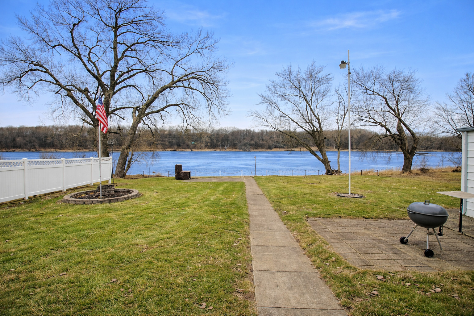 1903 West 1st Street Dixon, IL 61021 - Photo 38 of 44