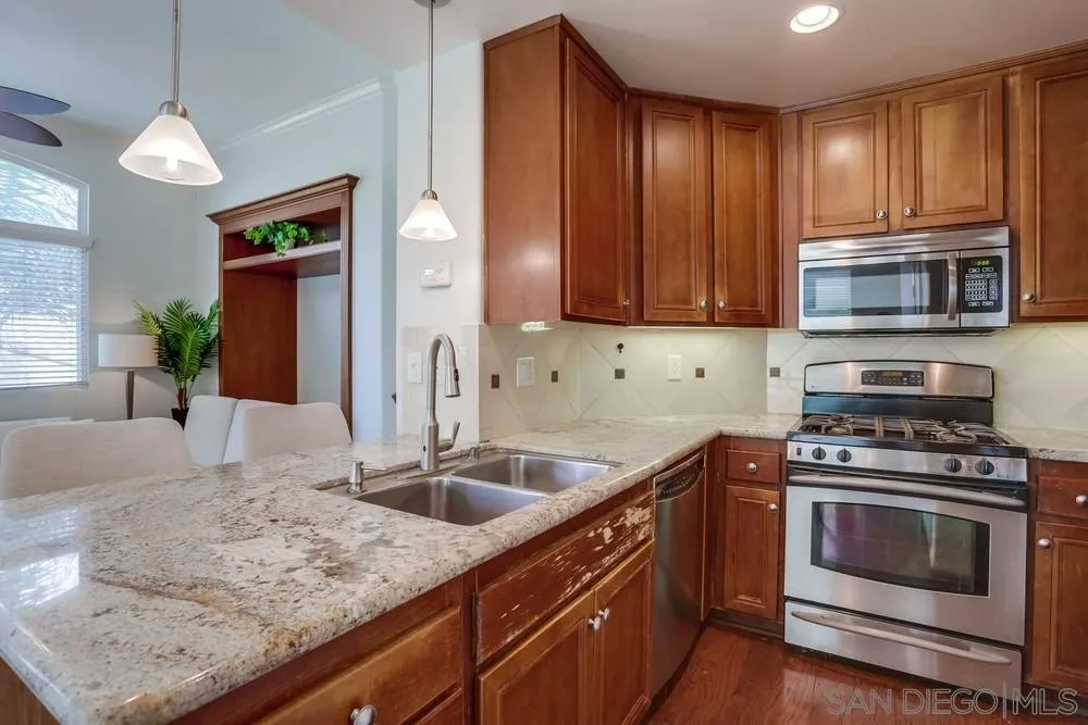 455 Almond Road San Marcos, CA 92078 - Photo 13 of 35 Gallery Image 13