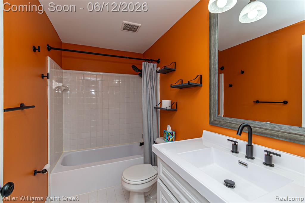11401 Messmore Road Utica, MI 48317 - Photo 30 of 43