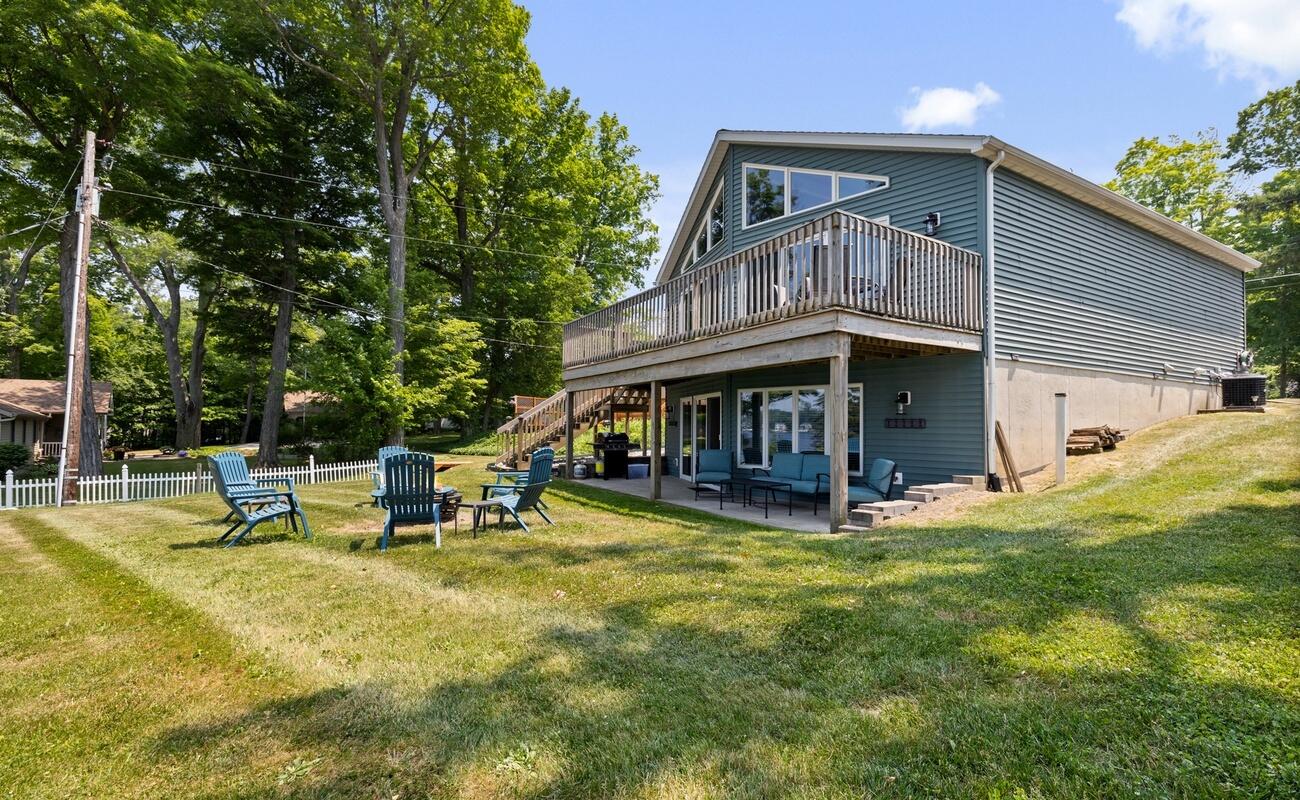 7835 Forest Beach Road Watervliet, MI 49098 - Photo 30 of 42 Bluff House 31